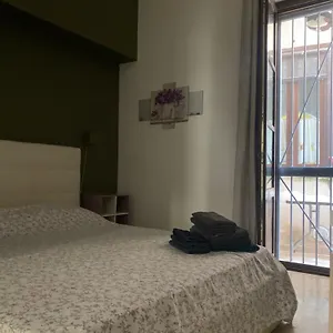 Appartement Maniace 80, Syracuse